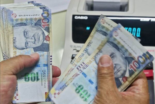 Proponen aguinaldo igual a sueldo minimo para sector publico
